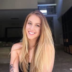 Meet your Posher, Vicki